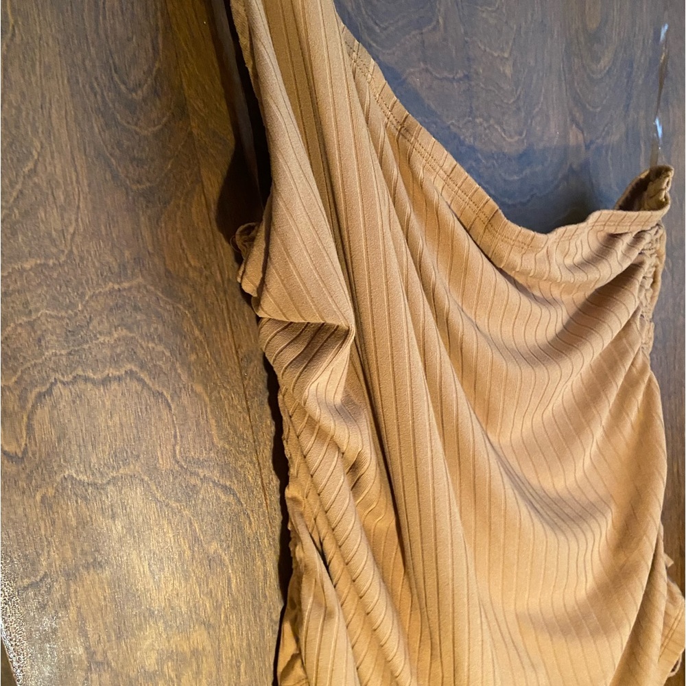 One shoulder tan ribbed too with side ties.